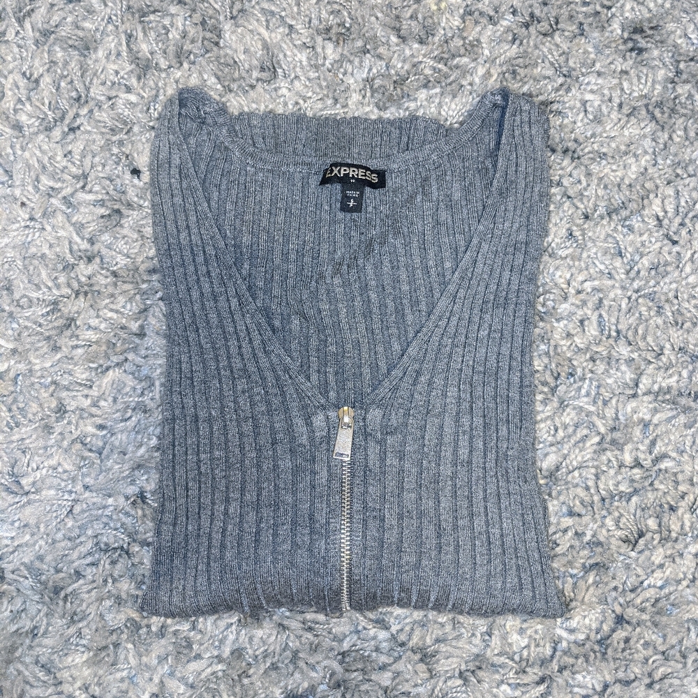 Express Ribbed Elbow Sleeve Pullover